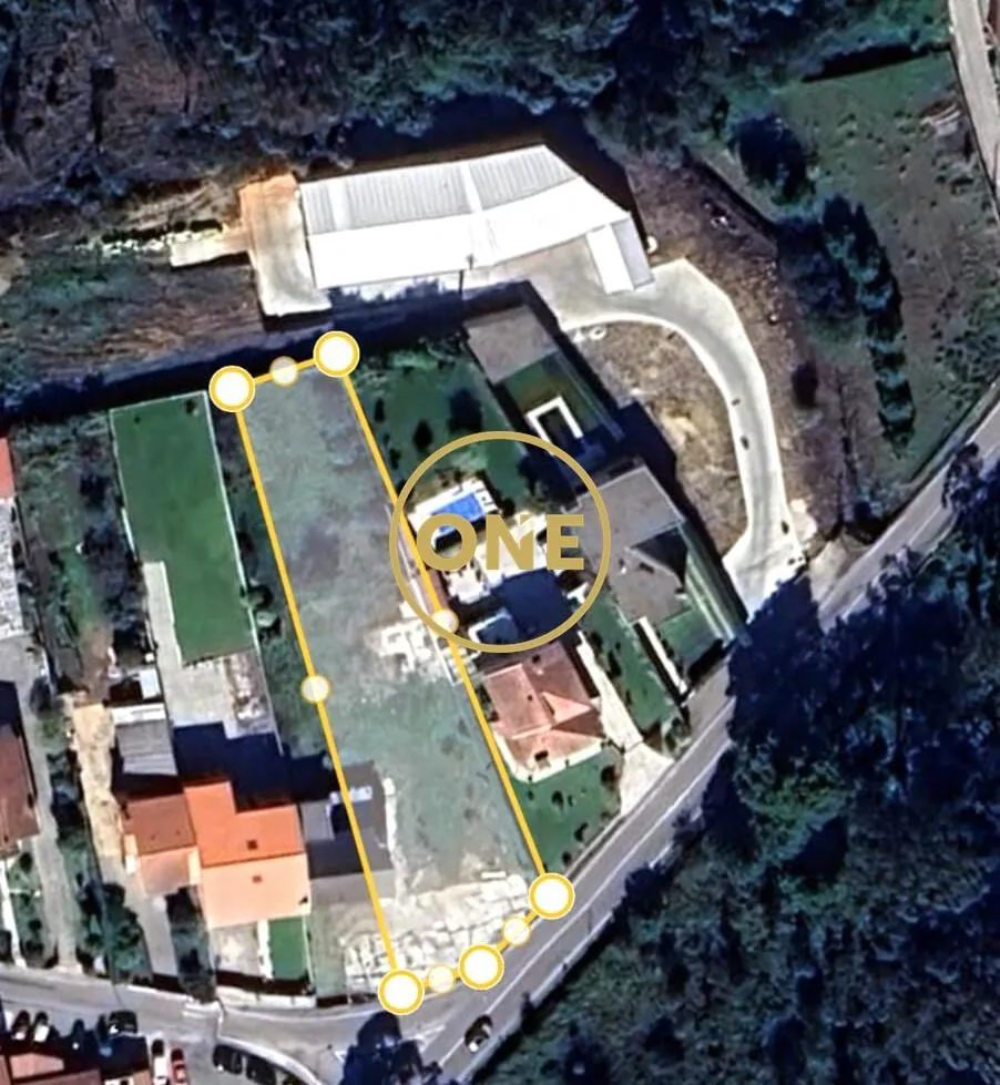 Land for construction in Barqueiros, Barcelos