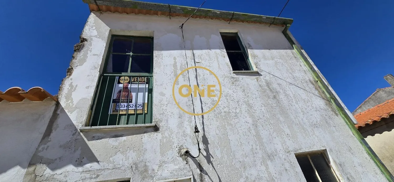 VENTE D'UNE MAISON DE 2 CHAMBRES DANS UN QUARTIER DE RESTAURANT - 3