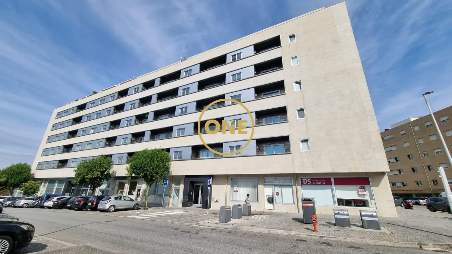 3-bedroom apartment for rent in Trofa.