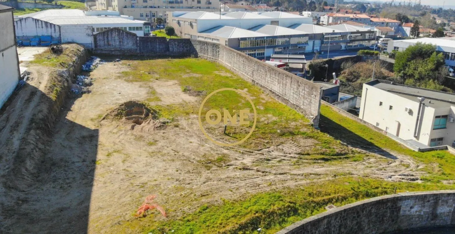 Warehouse and industrial activities - Avidos and Lagoa - 2