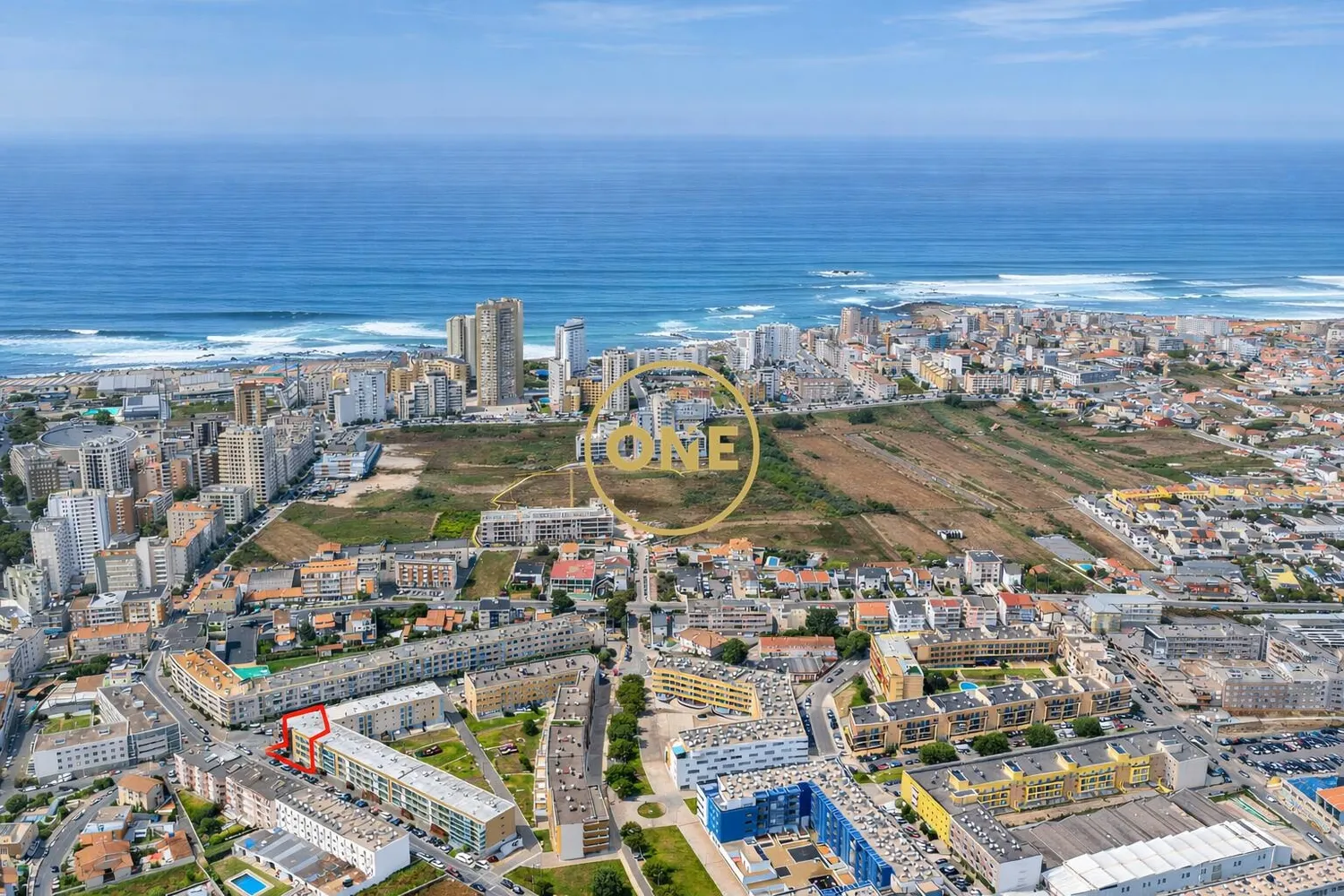 Apartamento T4 de Excelência em Montgeron – Póvoa de Varzim - 2