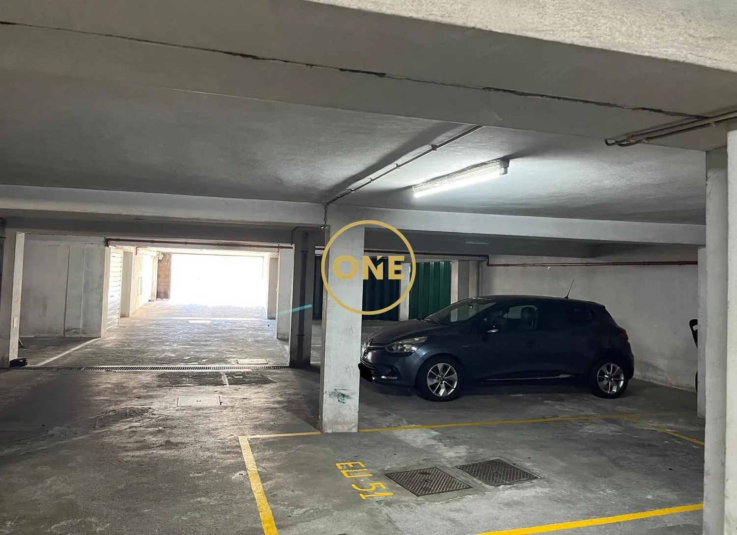 13 m2 parking space in the center of Póvoa de Varzim