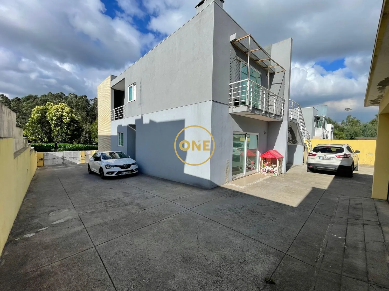 2 bedroom house floor - 2