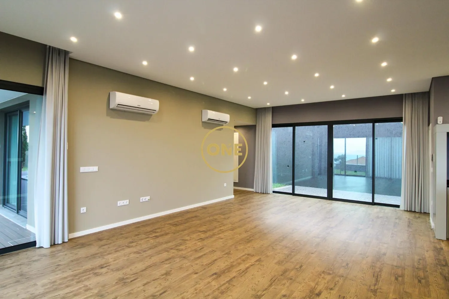 3 bedroom house - 3
