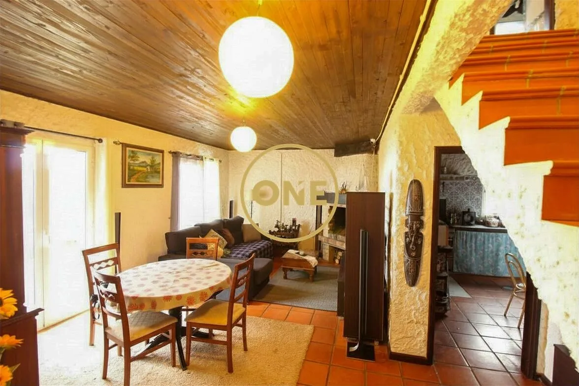 T4 House - 2