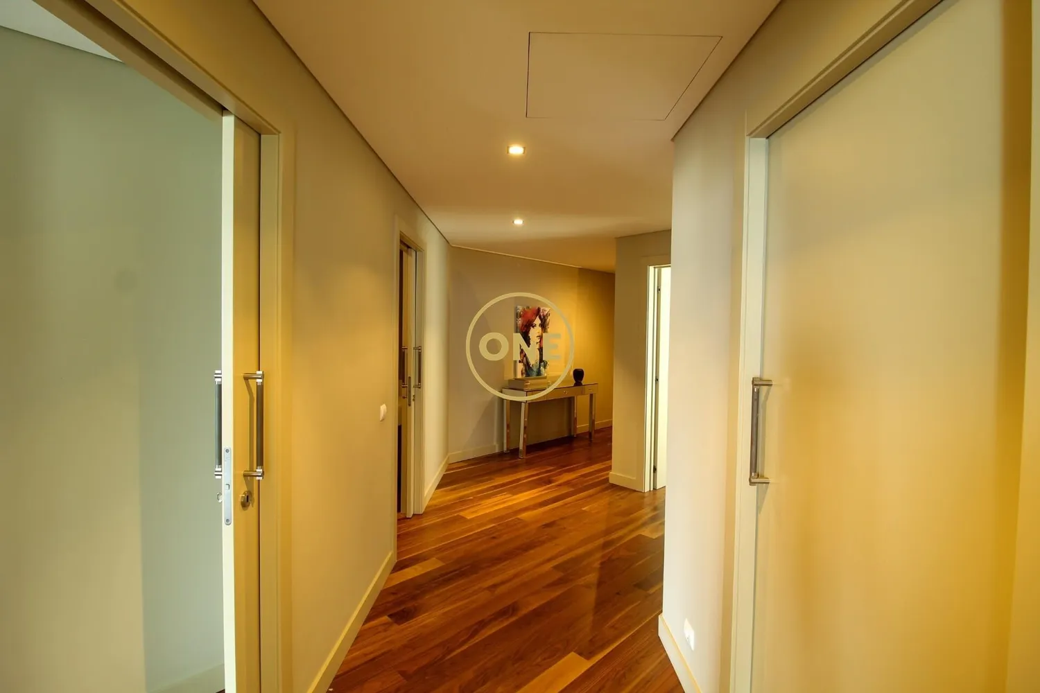 2 bedroom apartment - 3