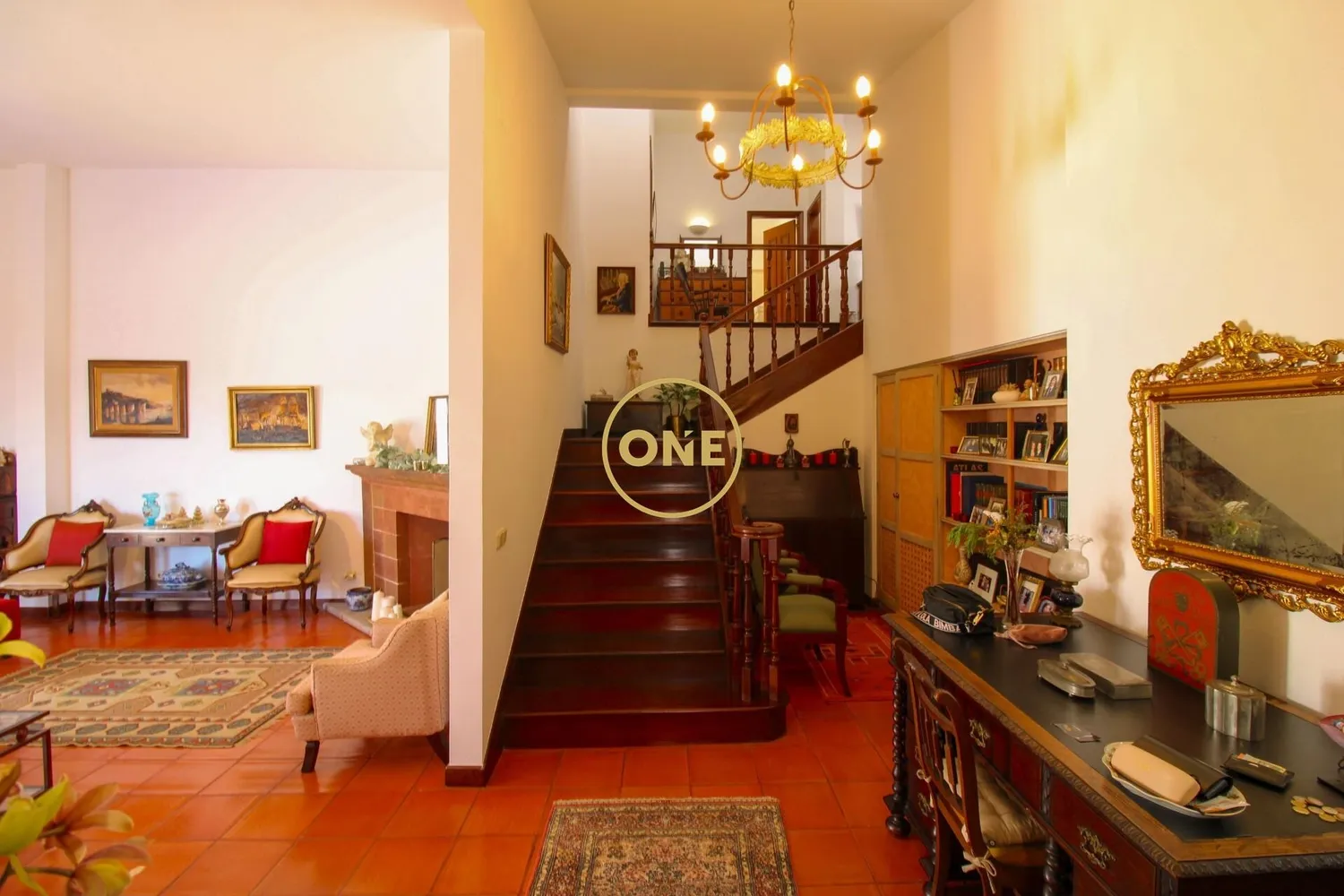 4 bedroom house - 2