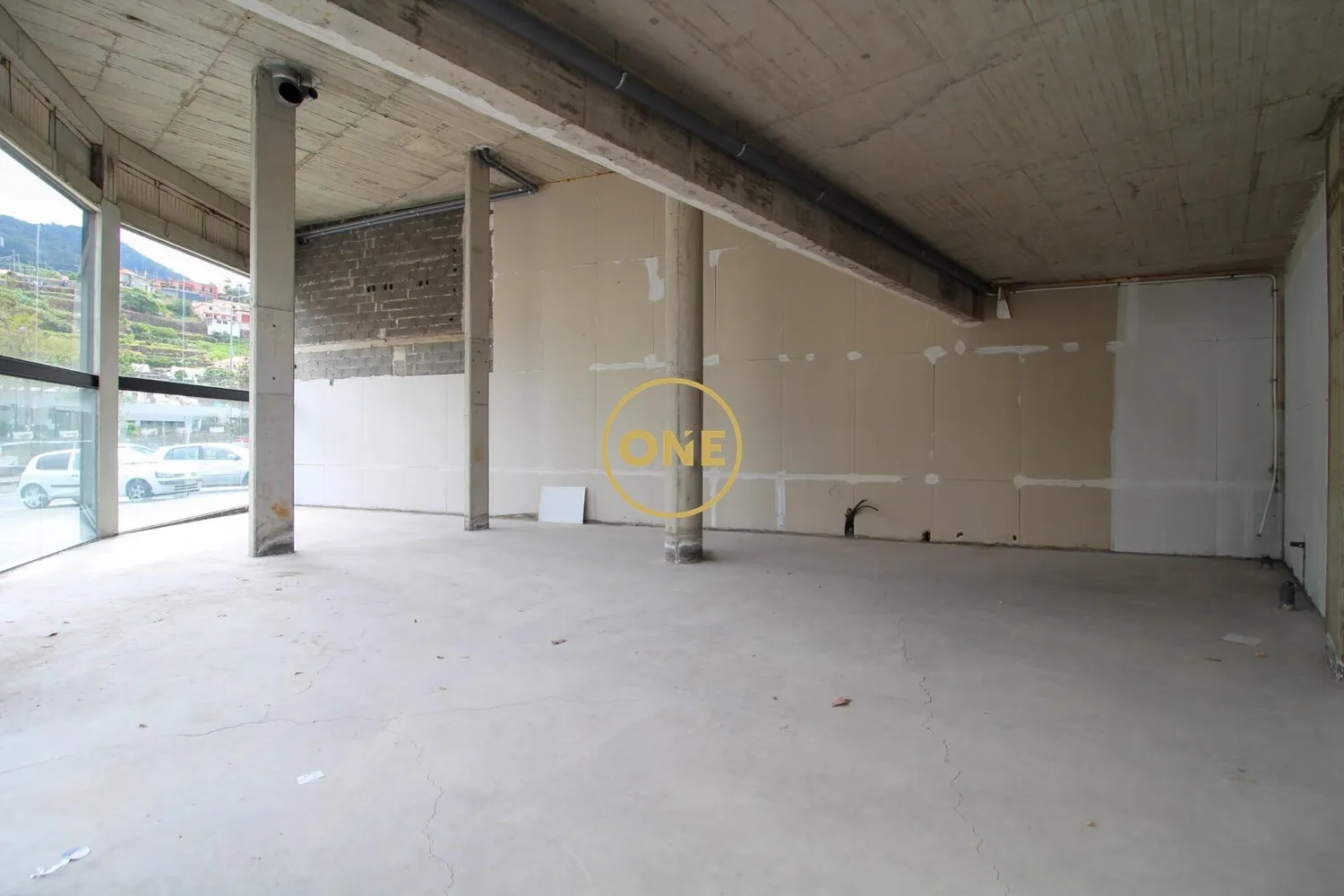 Store with 155 m2 - 3