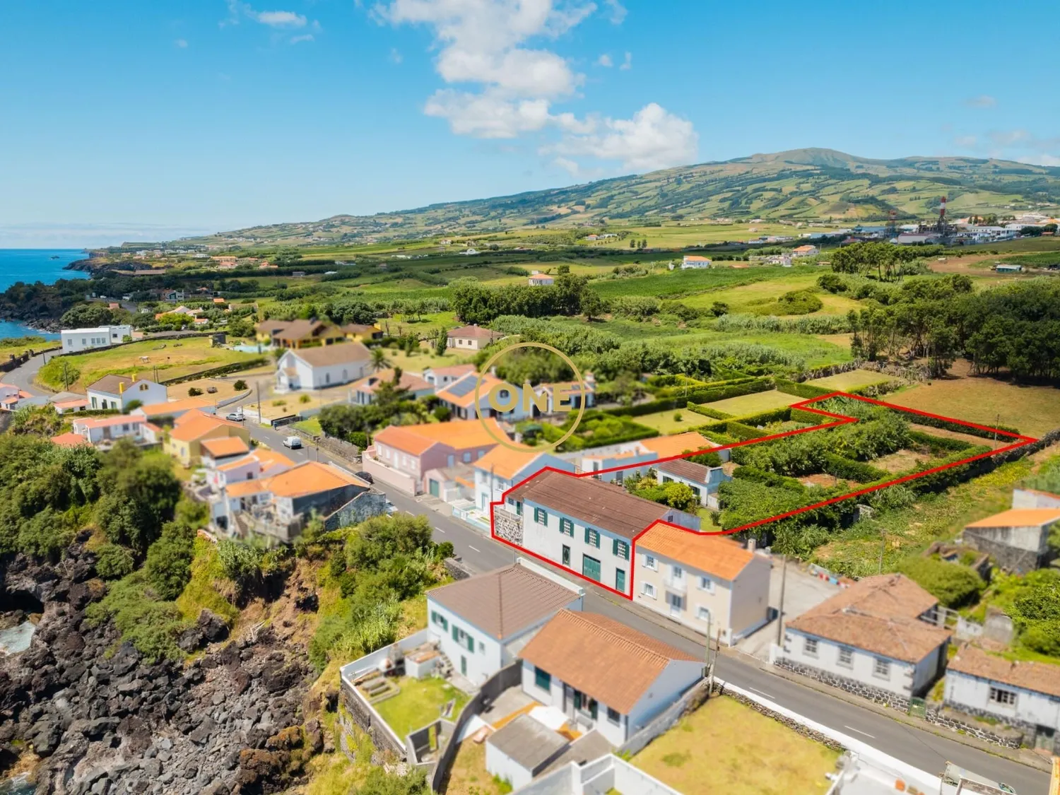 Moradia V4 com Vista Mar – Horta, Faial