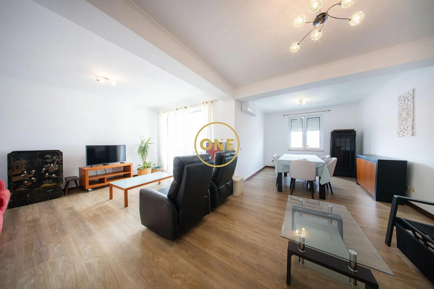 4-bedroom apartment with large areas, elevator and garage - 3