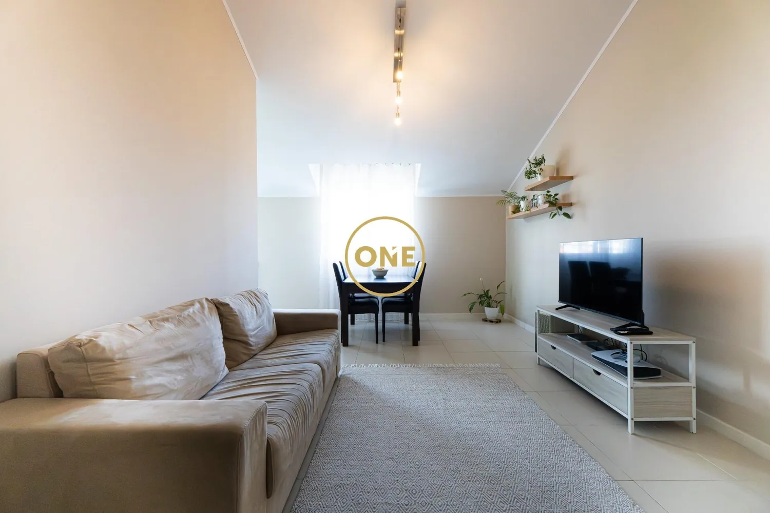 ✨ 1+1 bedroom apartment in Livramento – 2 minutes walk from Pópulo Beach ✨ - 3
