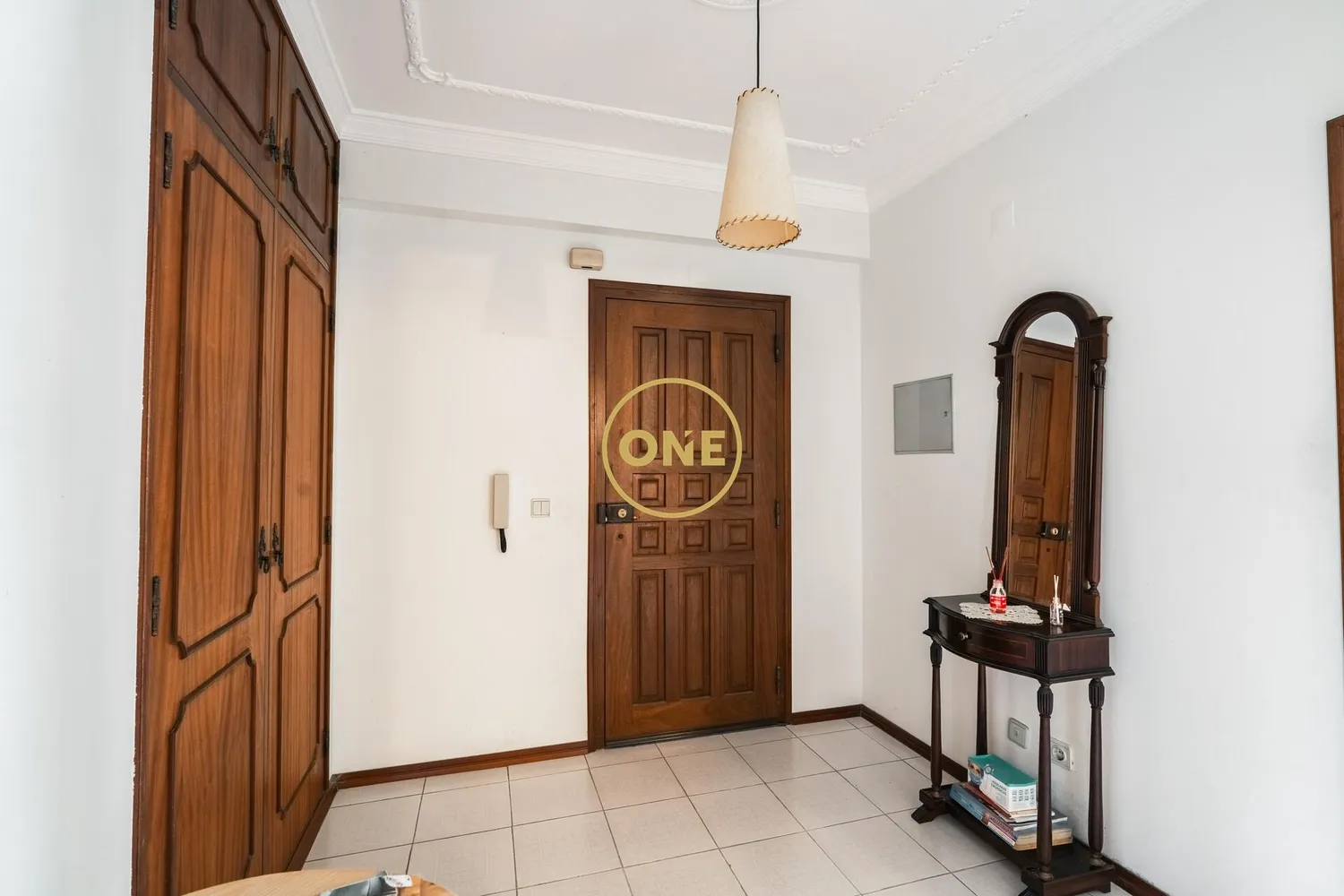 🏡 Spacious T2 on the Ground Floor | Excellent Location in Leiria - 3