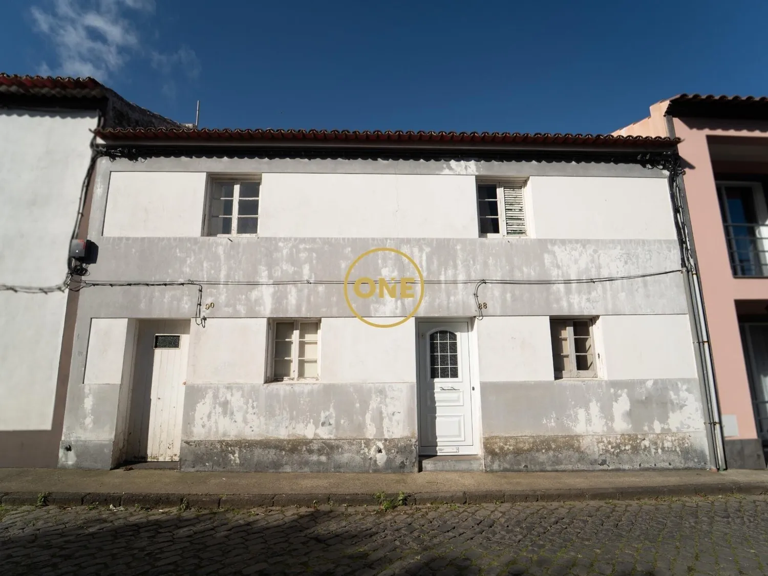 Moradia V2 para recuperar