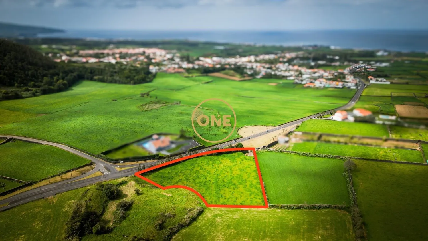 Terreno Rústico com Potencial de Urbanização no Pico da Pedra - 2