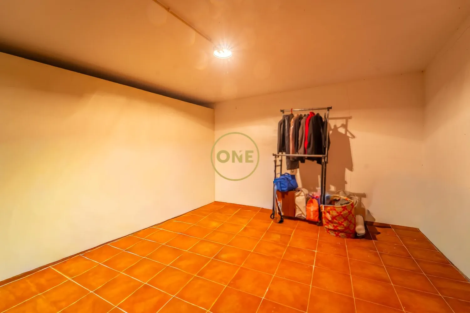 Storage Room for Sale | 31 m² | Ponta Delgada - 2