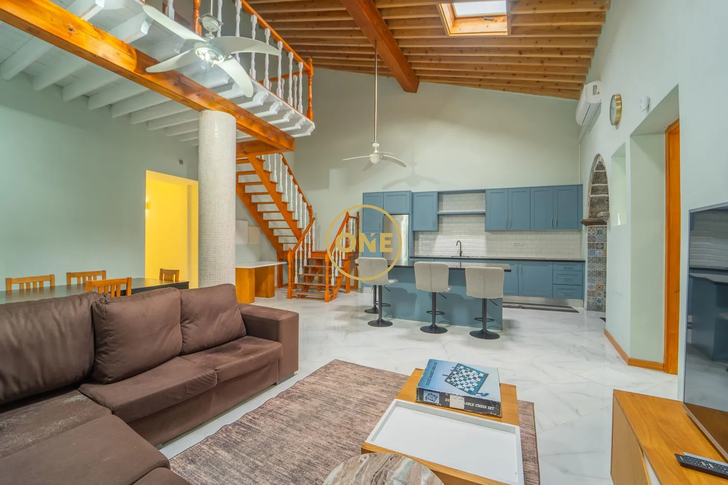 Moradia totalmente renovada, no centro da Ribeira Grande
