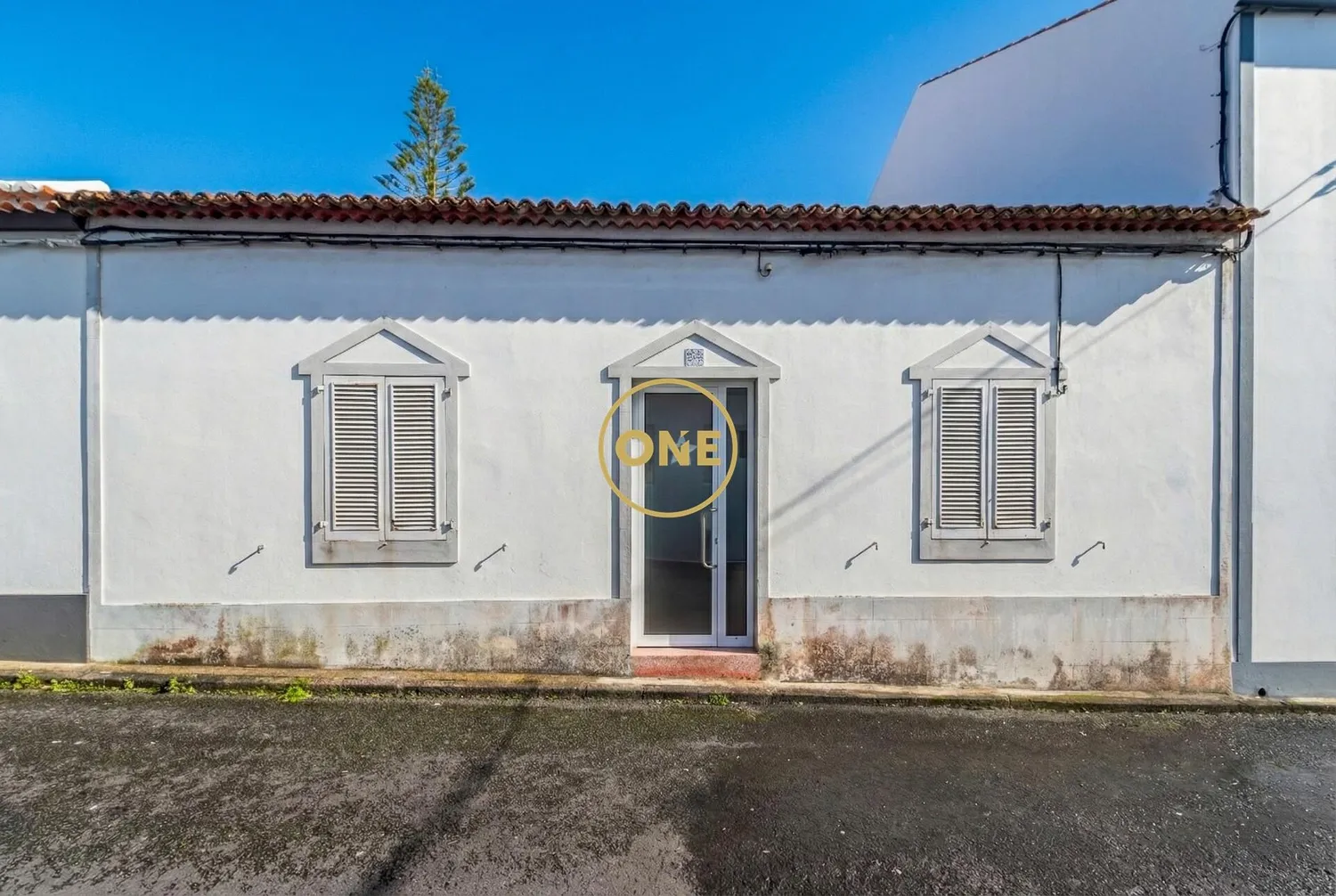 🏡 5-Bedroom Single-Story House – Santa Clara, Ponta Delgada - 2
