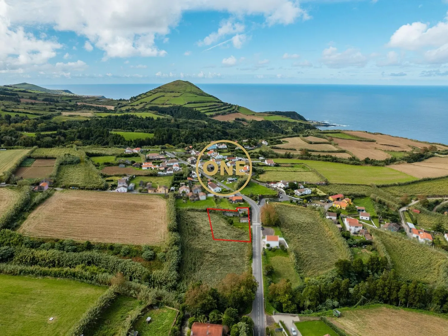 🏡 Urban Land with Ruin – Pilar da Bretanha, João Bom | Sea and Mountain Views - 3