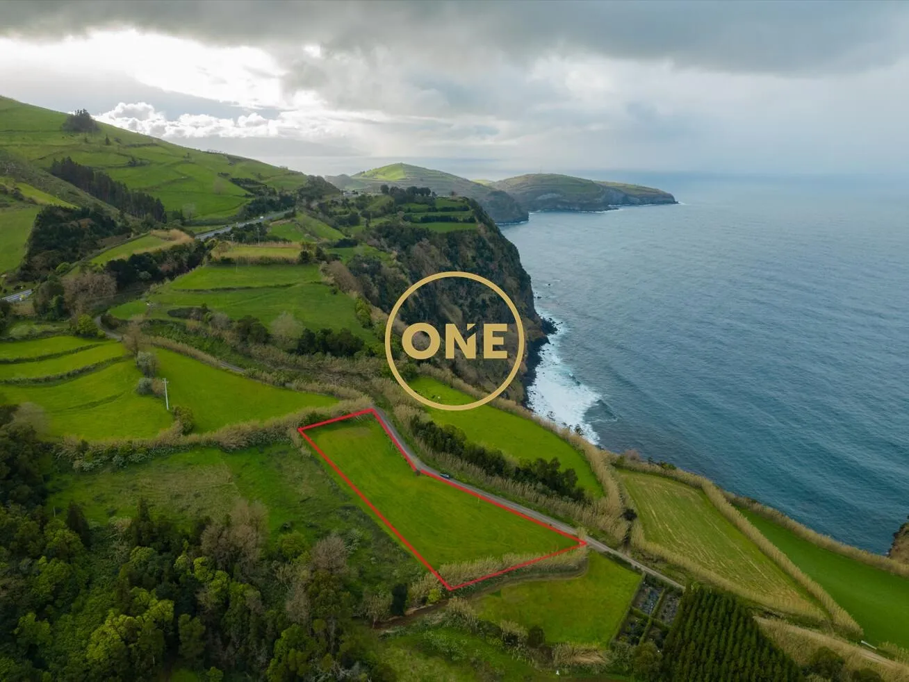 Rustic Land for Sale in Porto Formoso - 12,700 m²