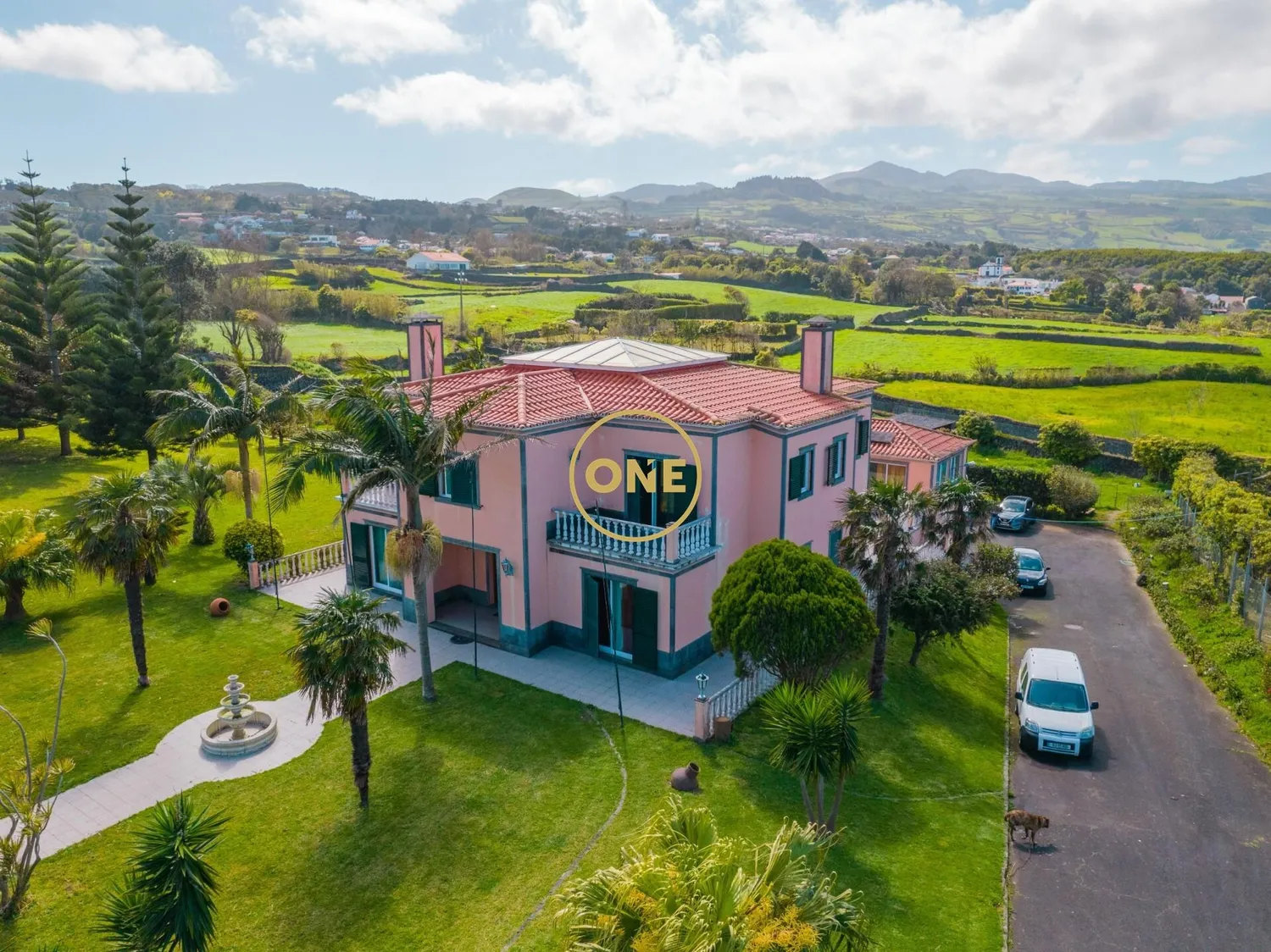 V5 DETACHED HOUSE ON LAND WITH 8,940m2