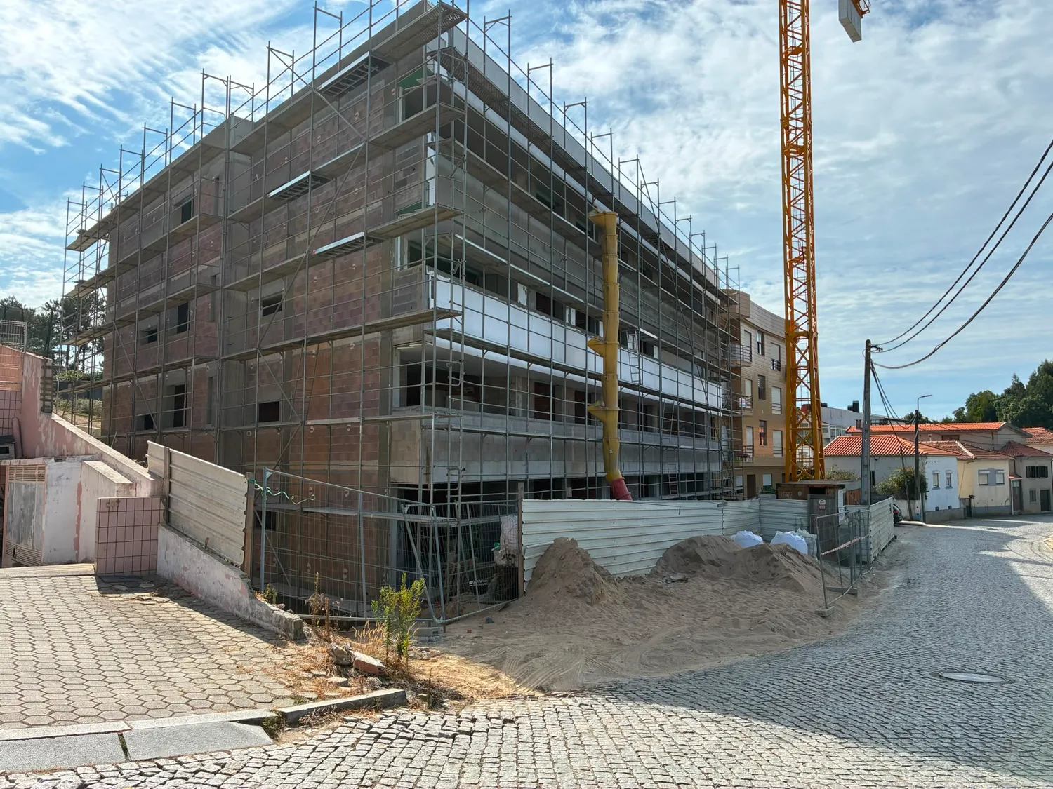 T2 - Em Construção - Valadares - V. N. Gaia