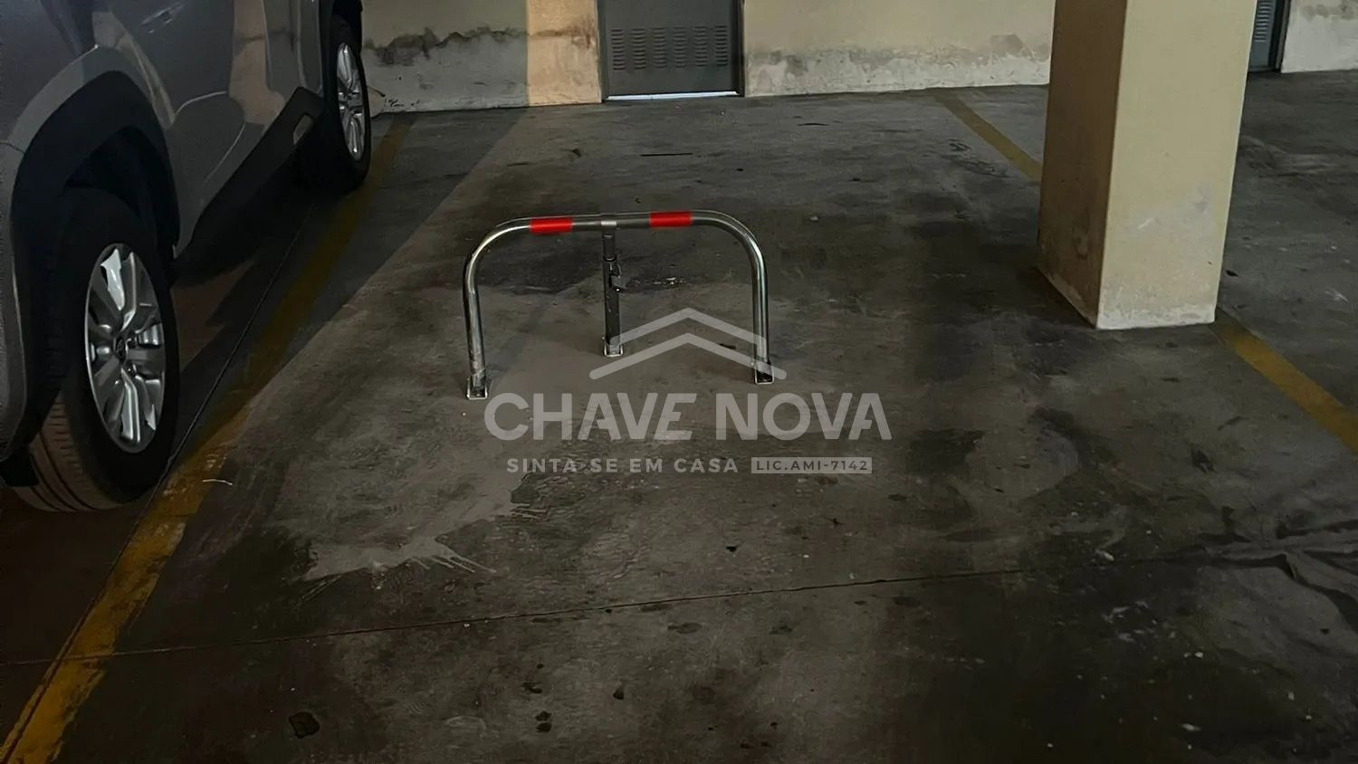Lugar de garagem fechada com arrecadação - 3