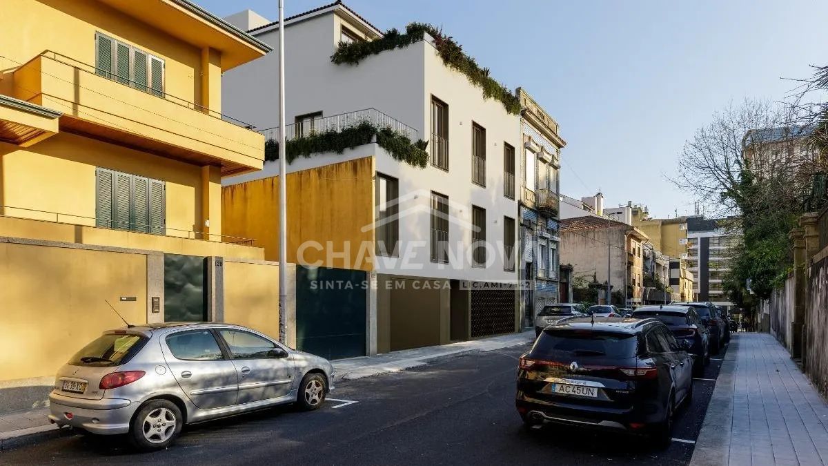 Projeto na Boavista de Manuel Ventura.  Aprovado arquitetura para 11 apartamentos - 2