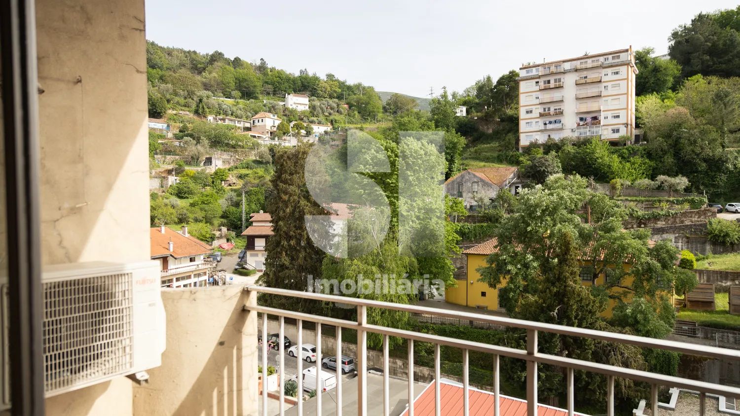 Appartement T3 avec suite dans le centre-ville de Seia - 3