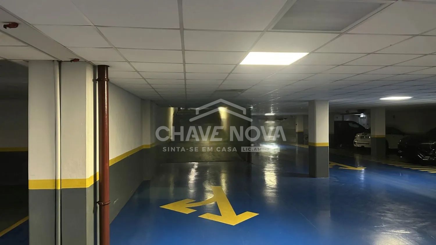 Lugar de estacionamento em condomínio privado – Avenidas Novas - 2