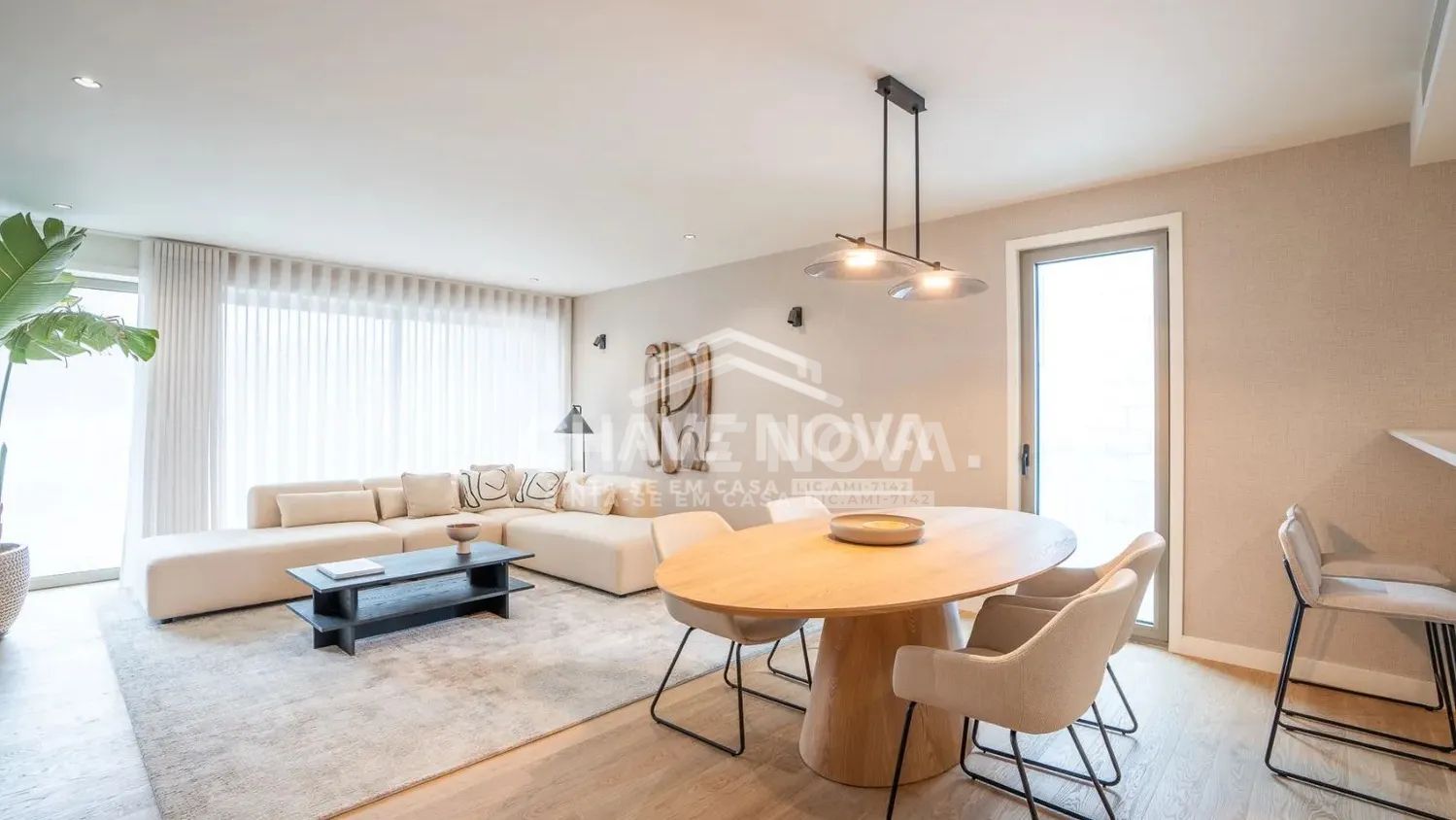 Apartamento T2 Novo Último Piso c/ 2 Lugares de Garagem e Arrumo em Canidelo (São Paio Apartments) - 2
