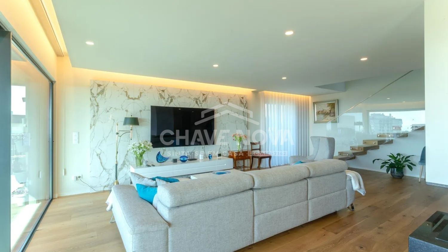 Excelente apartamento T4 em Mafamude - VNGaia - 3
