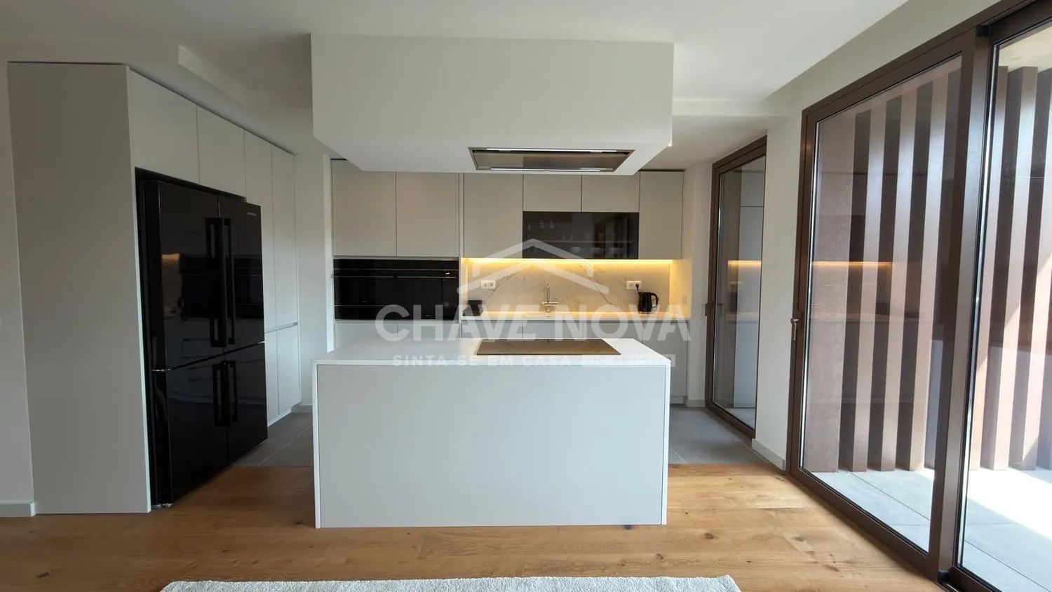 Apartamento T3 Novo c/ 2 Lugares de Garagem em Oliveira do Douro - 3