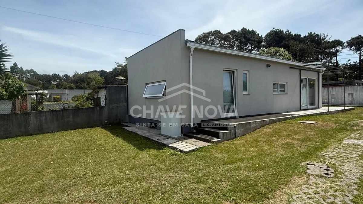 Moradia térrea T1 para arrendamento na Madalena - 2