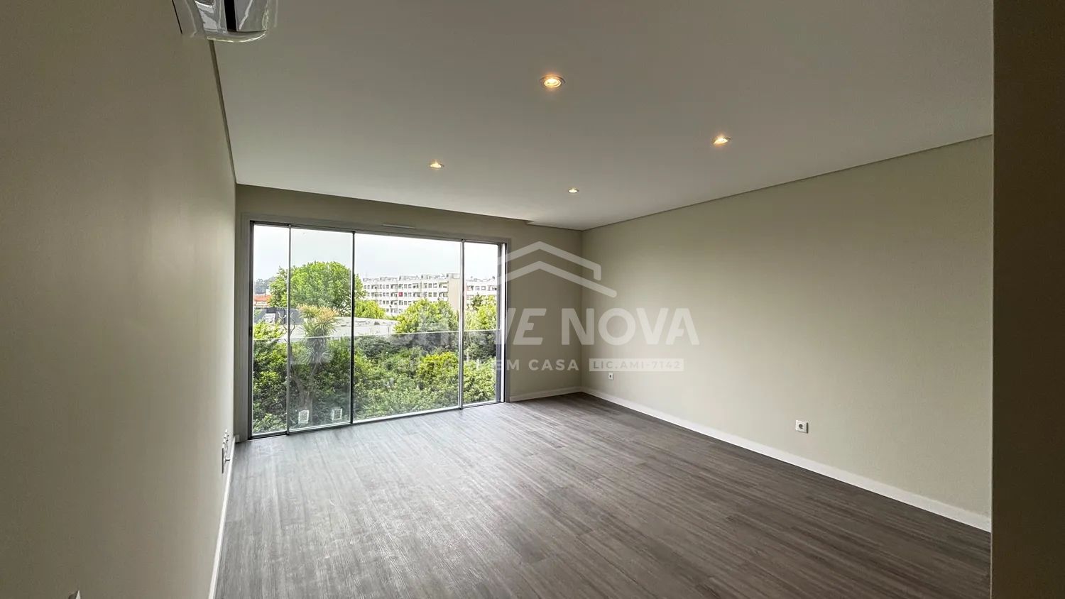 Apartamento T1 Novo na Senhora da Hora - 3
