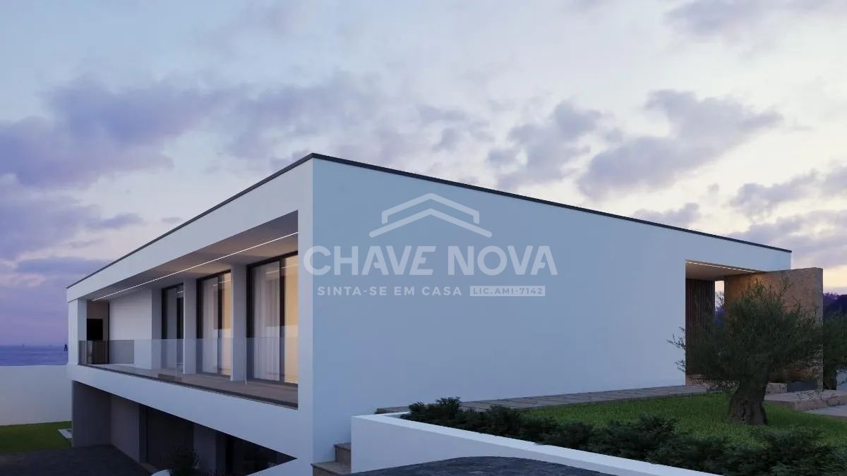 Terreno com 1.045m² e Estudo Prévio | Excelente Localização Próxima da EN1 e A1 - 3
