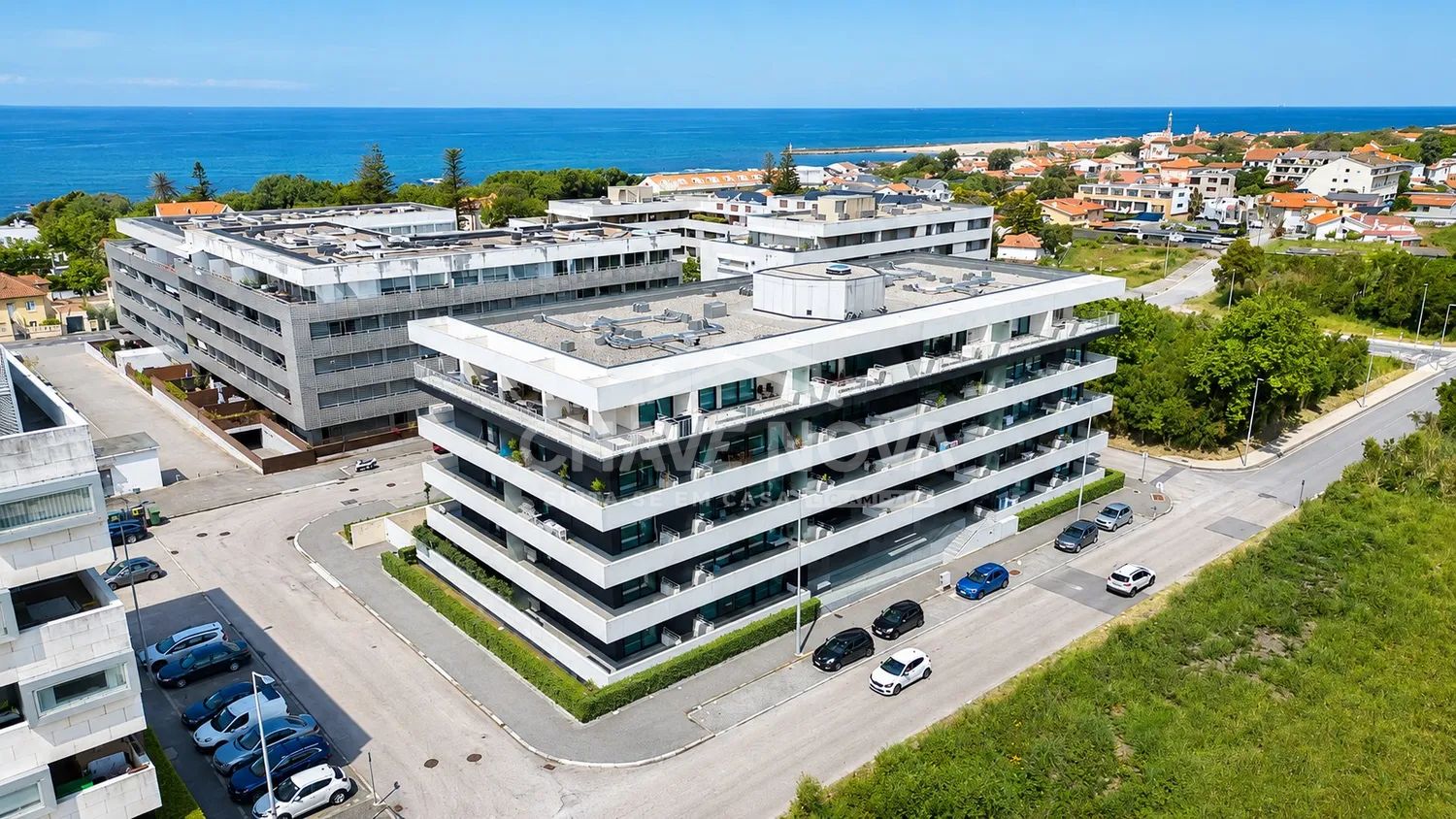 Apartamento T2 de Luxo no Forbes Garden – Granja | A 300m da Praia