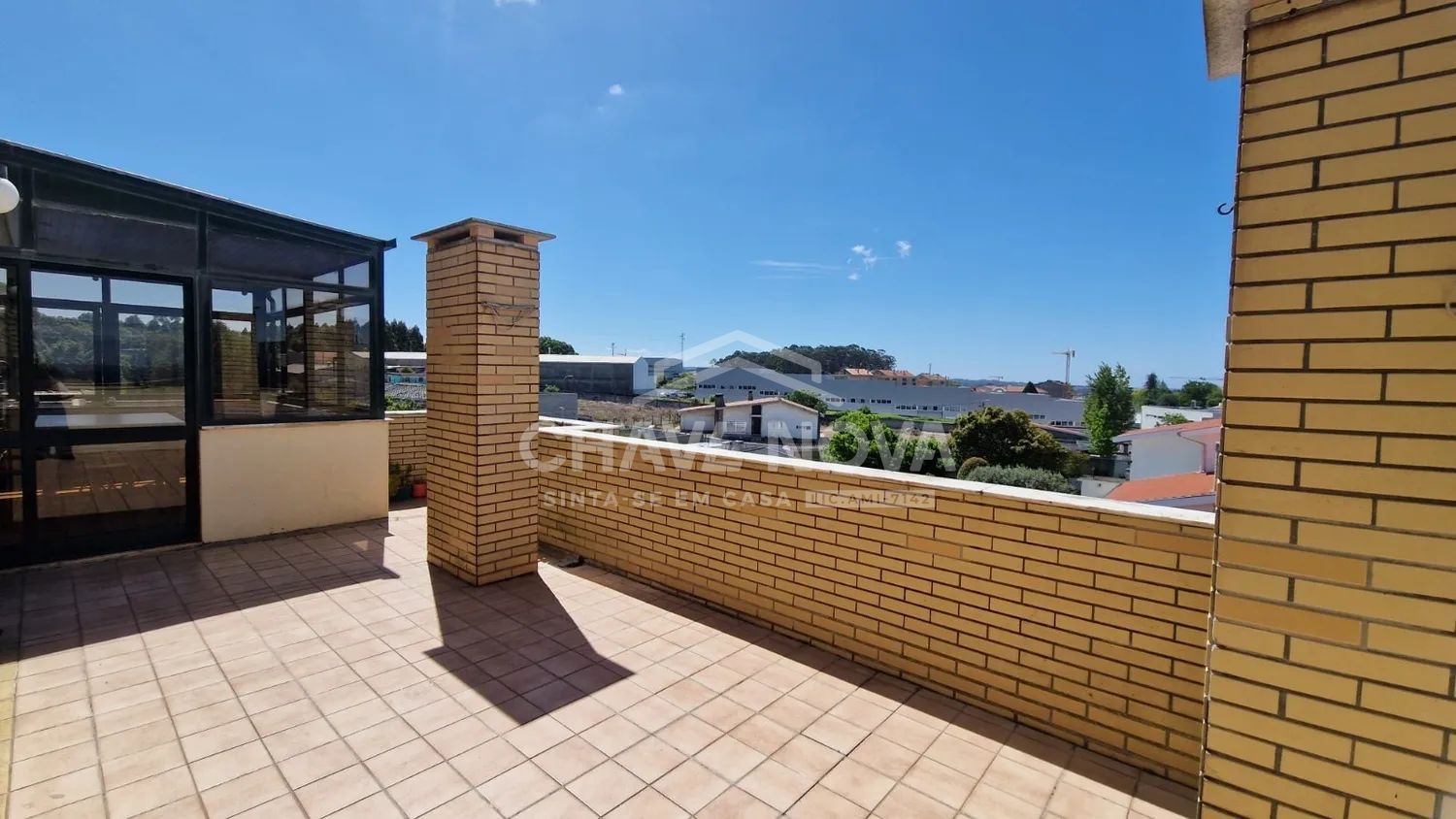 T3 com Terraço e Vista Mar em Arcozelo