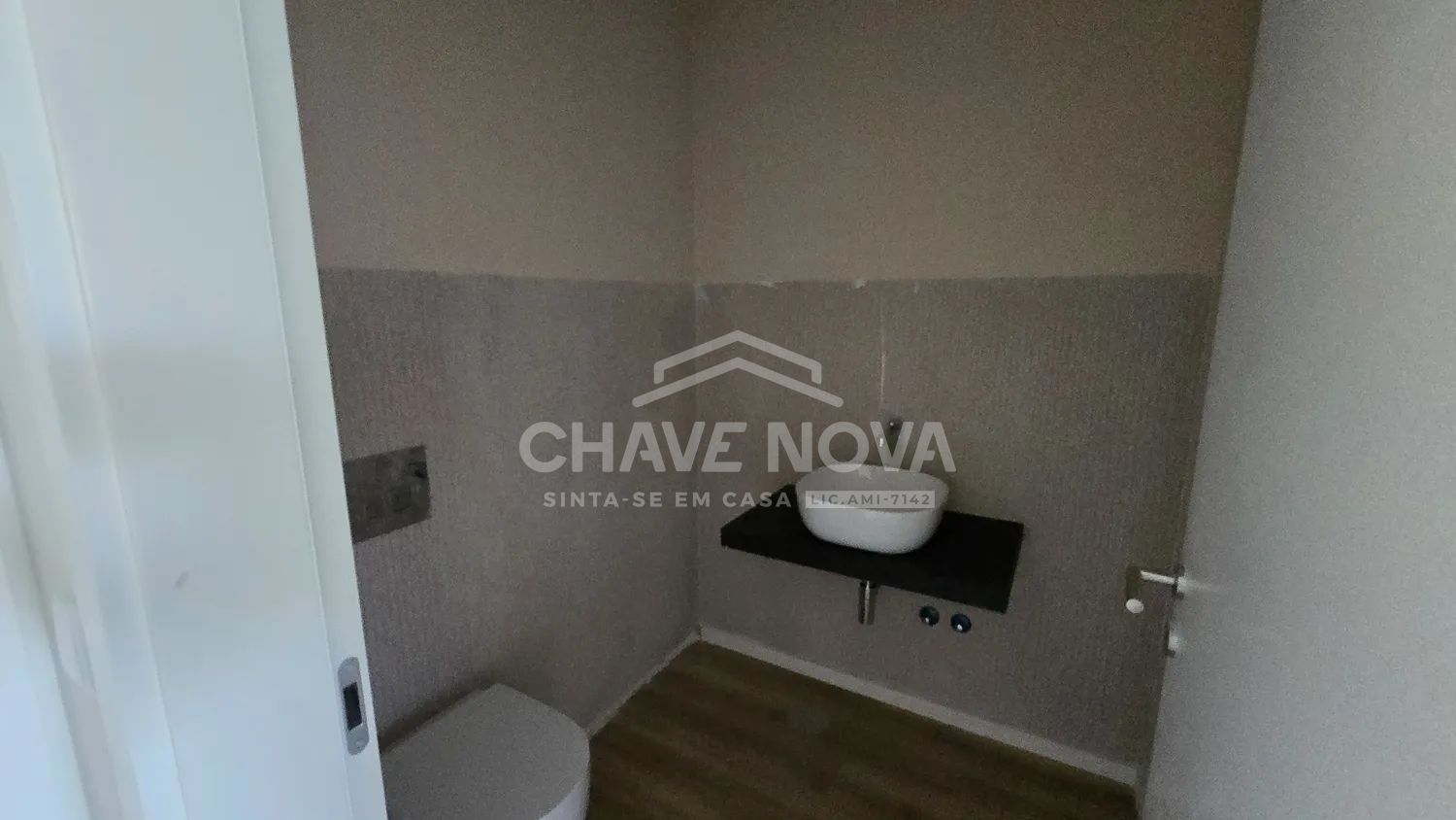 Apartamento T2, no Empreendimento Douro Heritage II, junto à VL8 - 3