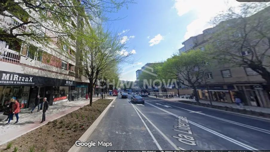 Ampla Loja para Arrendamento na Avenida da Liberdade – O Espaço Ideal para o seu Negócio em Braga - 3