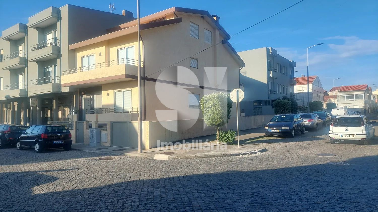 Moradia bi Familiar Caxinas, Vila do Conde, 250m da praia com garagens