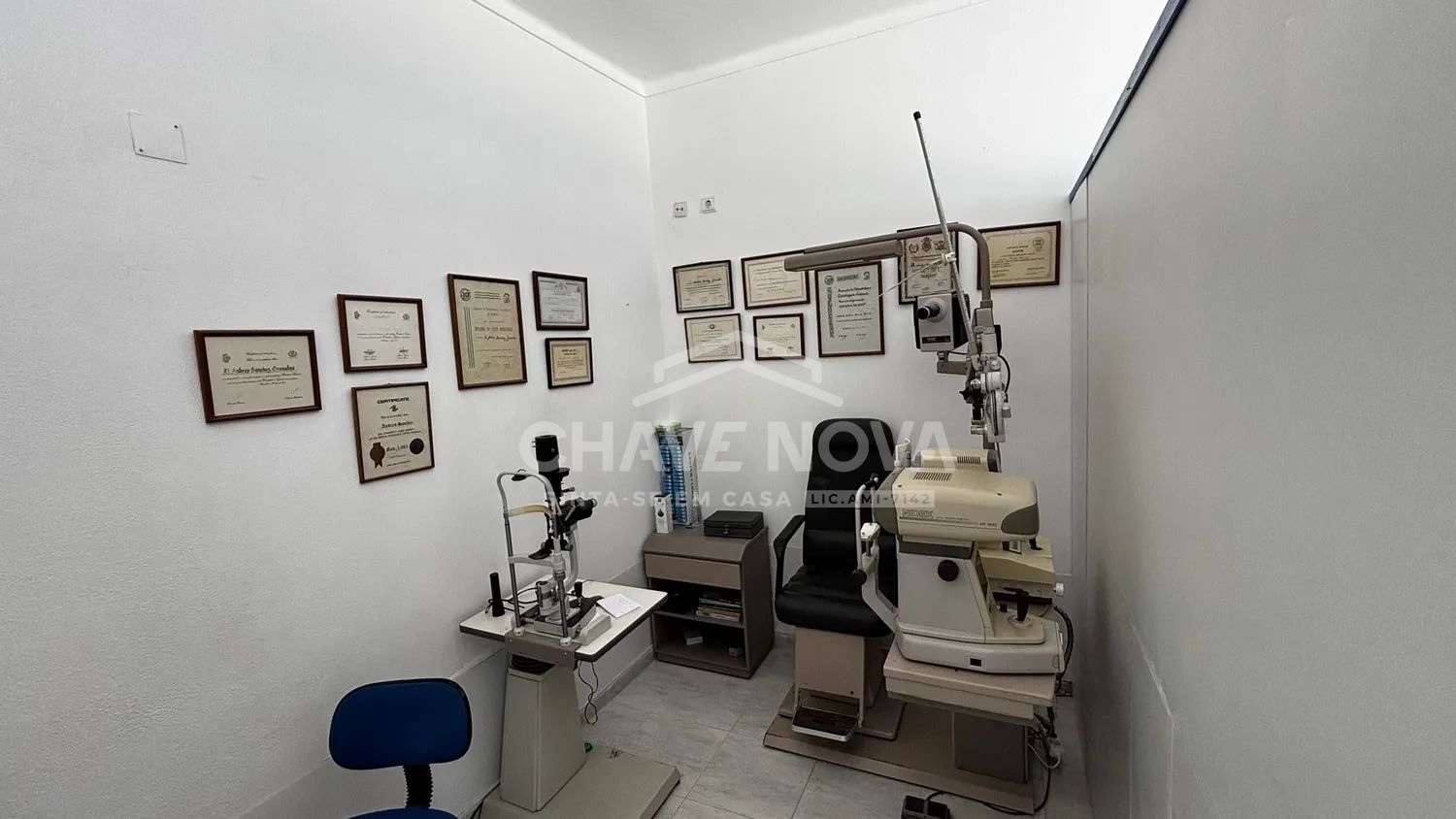 Invista no Coração de Quarteira – Espaço Comercial. 240 000 € - 2