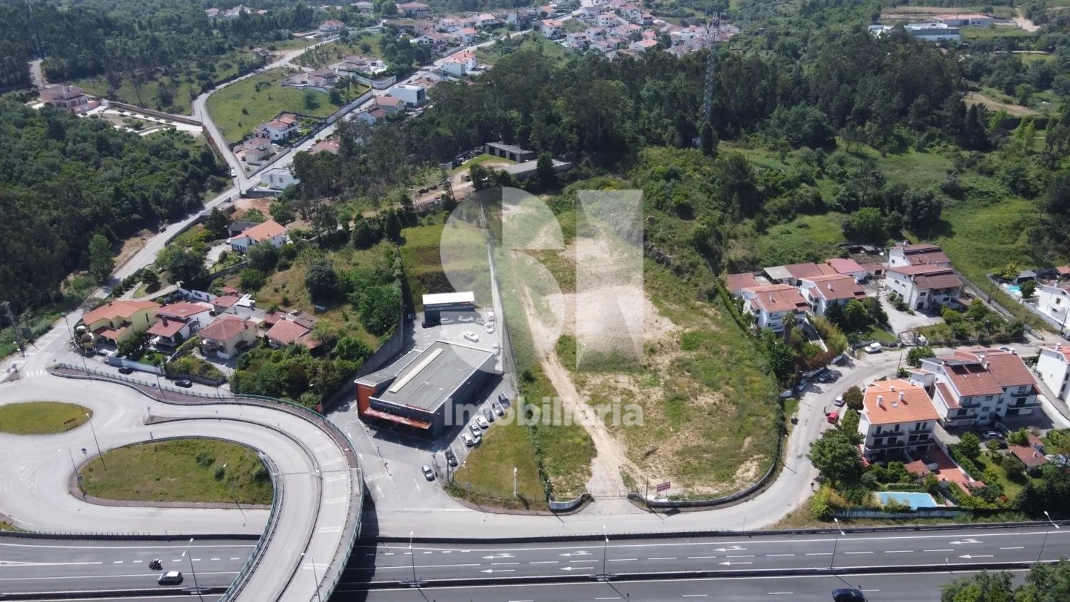 Terreno Urbano com Elevado Potencial de Investimento em Santa Clara