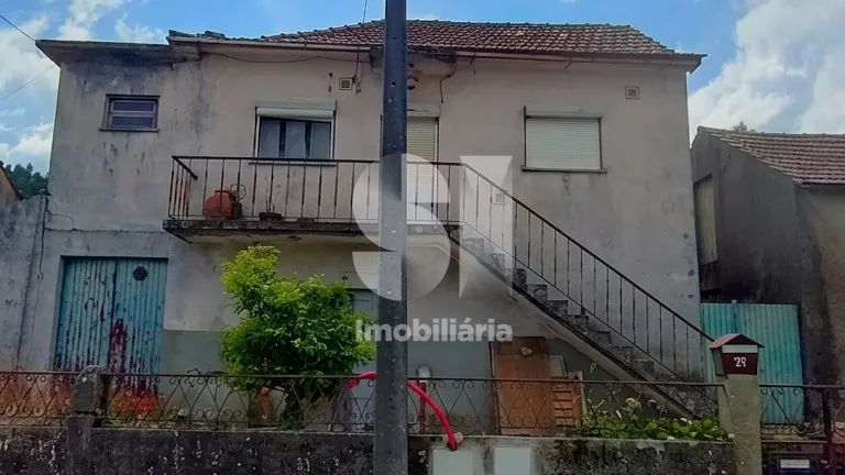 Propriedade com 1,500m2 - 3