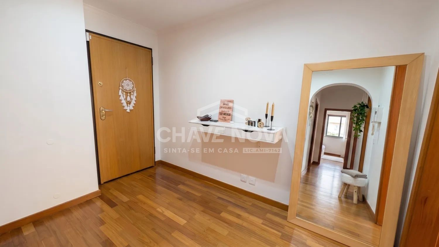 Apartamento T1+1 Condomínio Reservado c/ Lugar de Garagem em Canidelo - 2