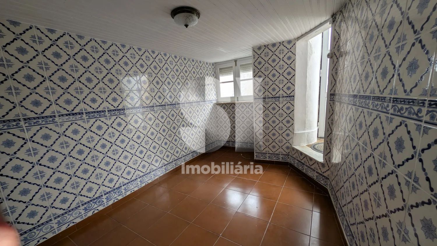 Aconchegante Moradia T2 Trplex Renovada, em Folques - 3