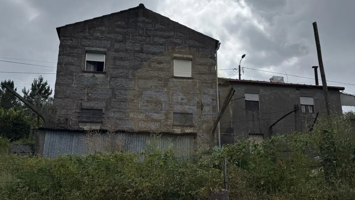 2 Moradias à venda em Castelo de Paiva  - 3