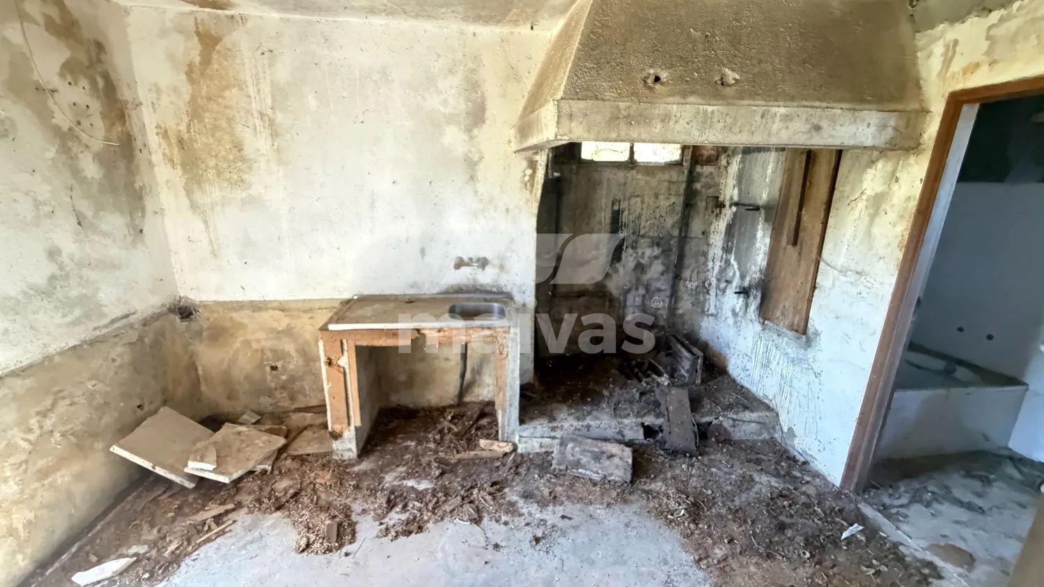 Moradia para renovação com Terreno e Projeto Turístico Aprovado – Serdedelo, Ponte de Lima - 3