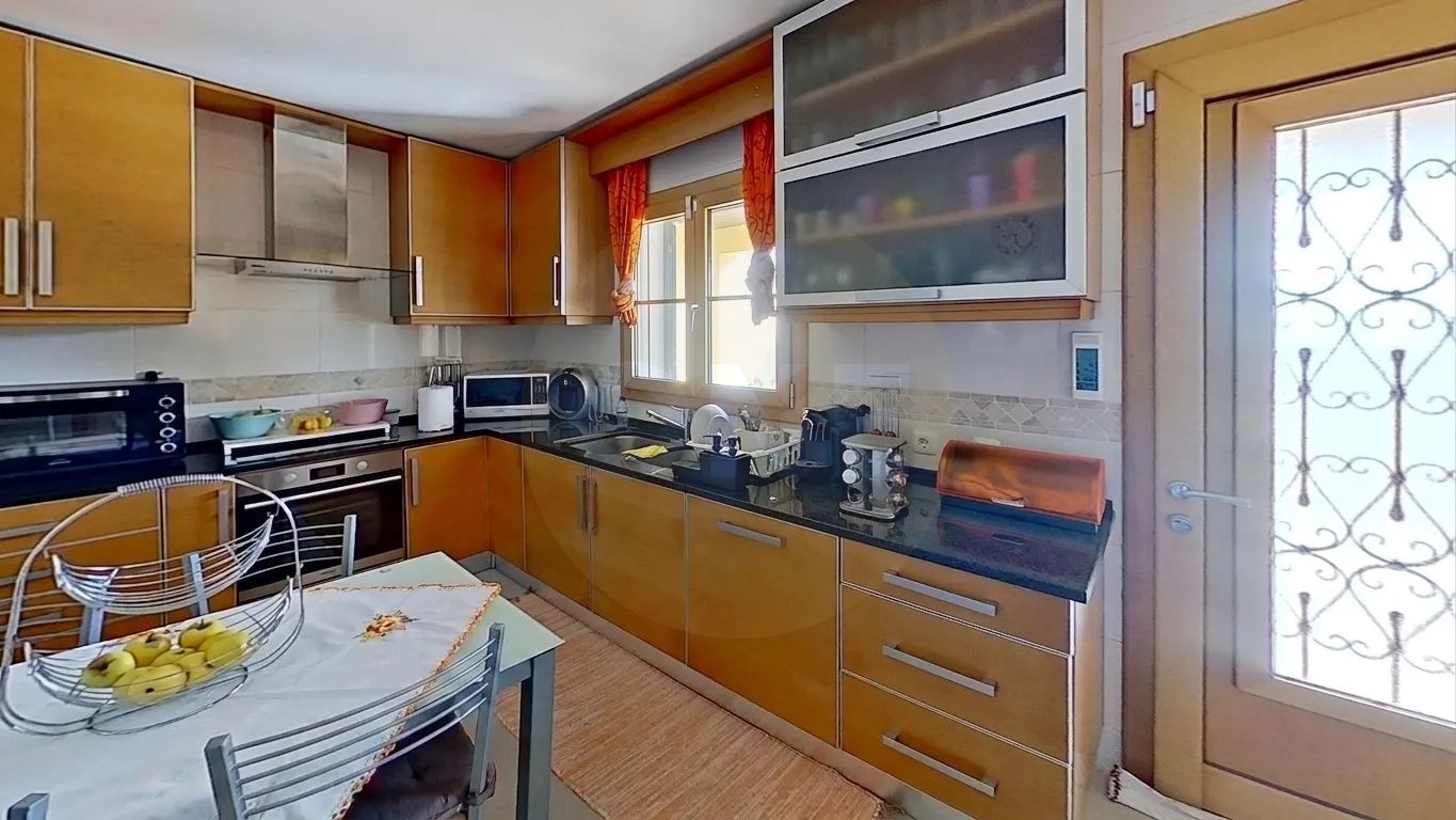 3 bedroom townhouse | Shoe store | Sobral de Monte Agraço - 2