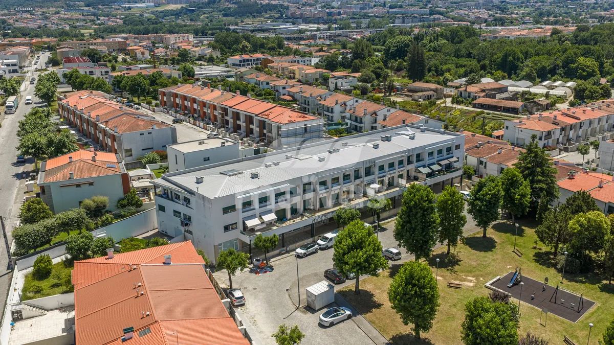 Apartamento T2 - Panóias, Braga