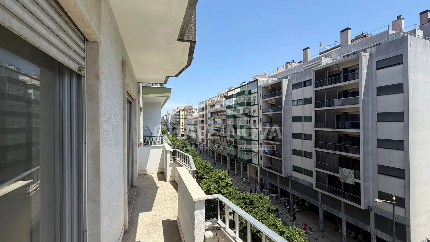 Apartamento T2 na Avenida Almirante Reis em Anjos